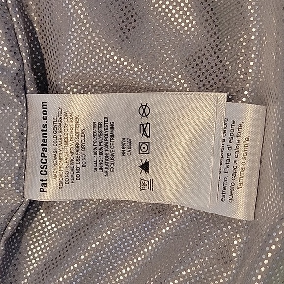 Columbia Vest, Size Small - Picture 5 of 5